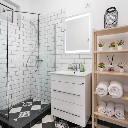 Athenee Parisian * Boekarest